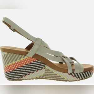 Petra Womens Suede Ankle Strap Wedge Sandals Size 10